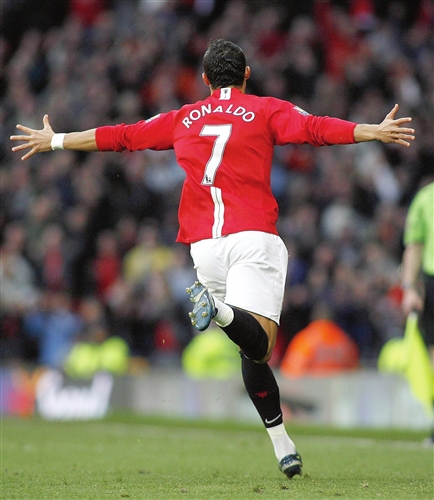 有人认为他 有人认为他